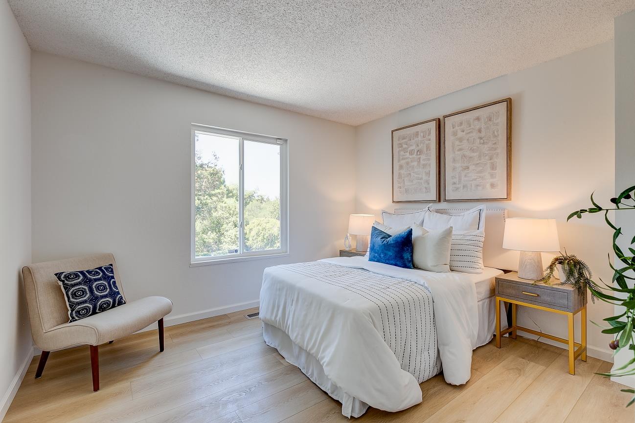 Detail Gallery Image 19 of 28 For 22035 Mcclellan Rd, Cupertino,  CA 95014 - 3 Beds | 2/1 Baths