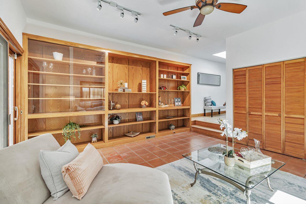 Detail Gallery Image 14 of 45 For 426 27th Ave, San Mateo,  CA 94403 - 4 Beds | 2 Baths