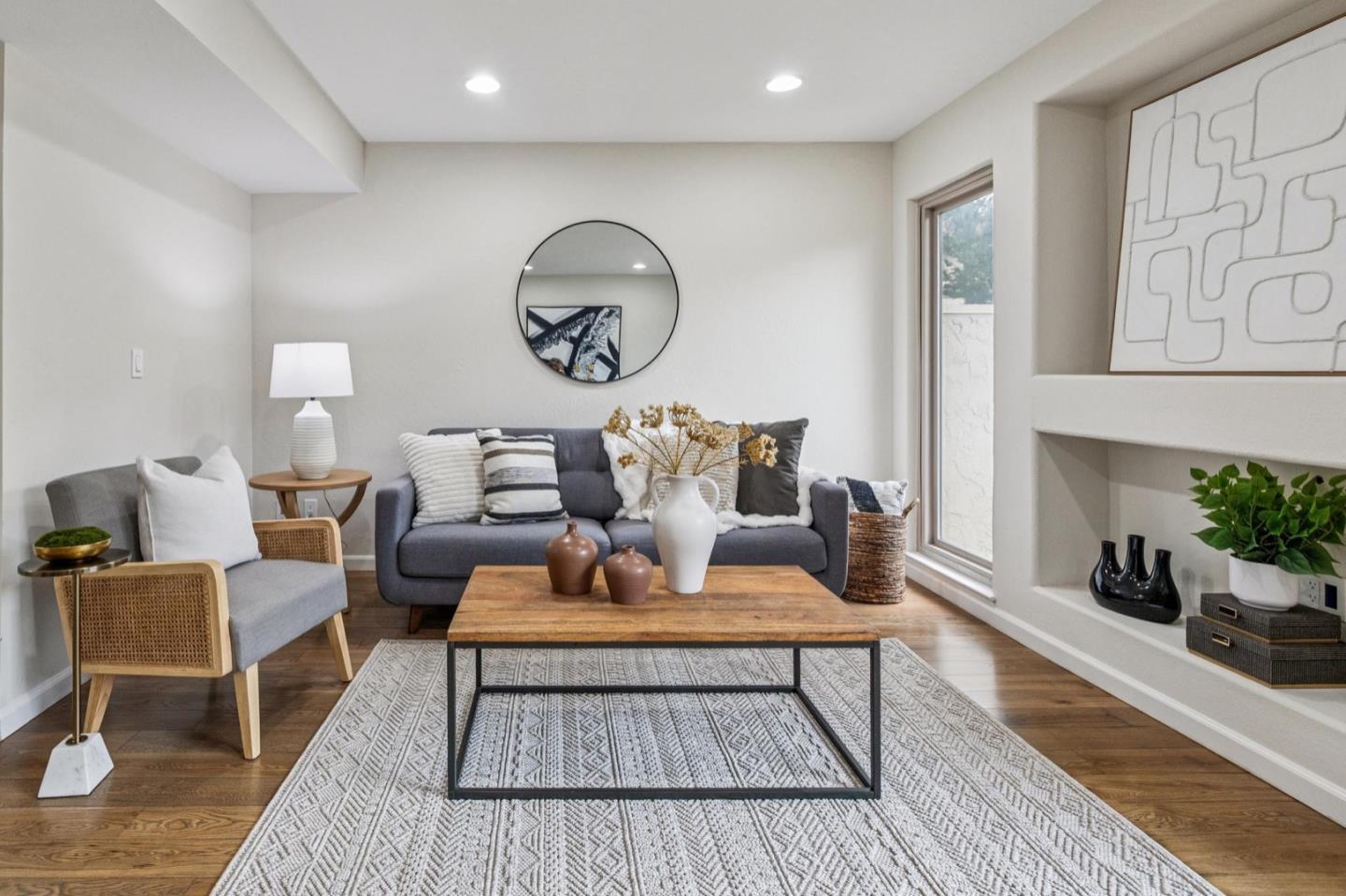 Detail Gallery Image 14 of 55 For 520 Valley Forge Way, Campbell,  CA 95008 - 2 Beds | 2/1 Baths