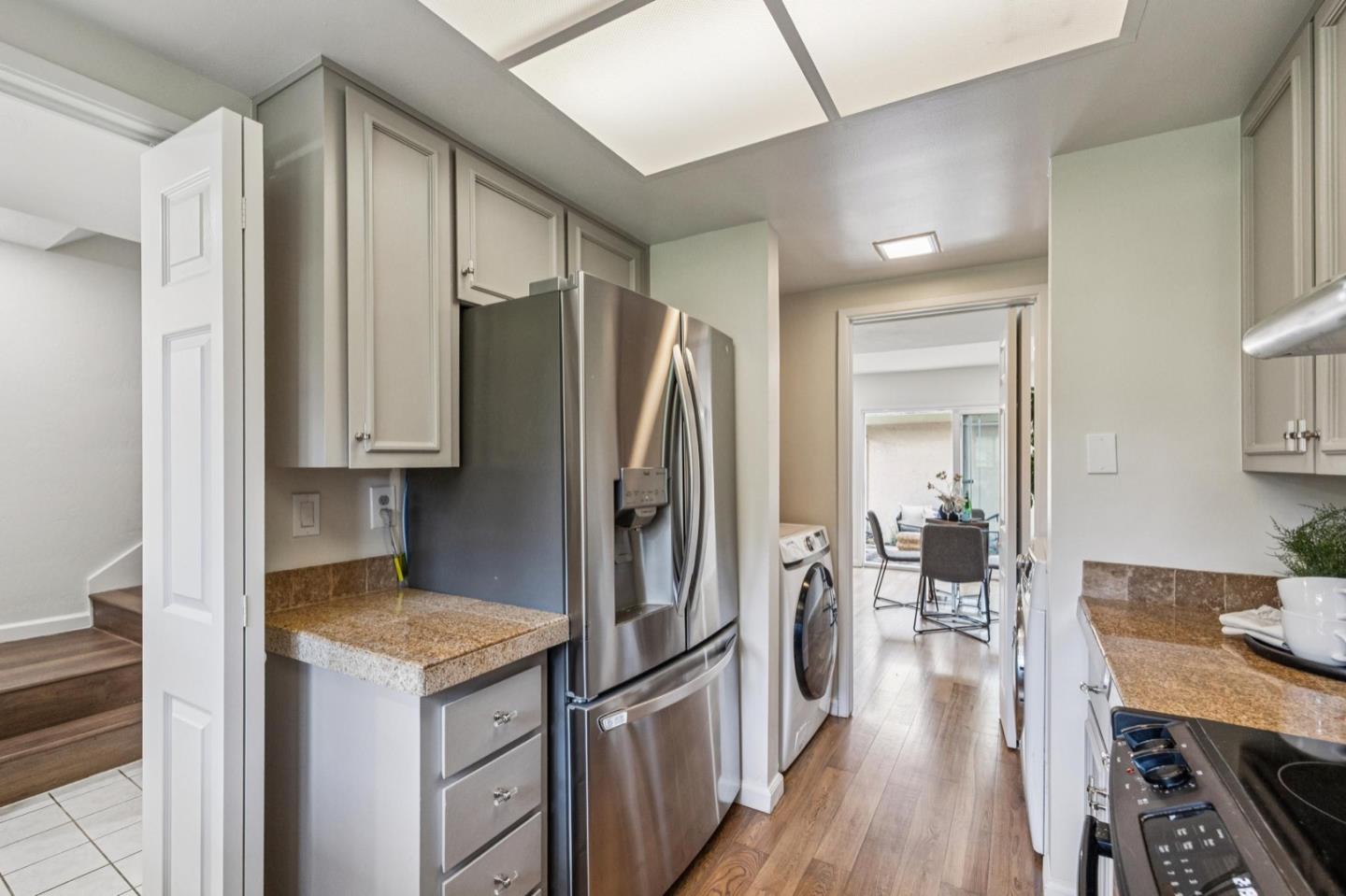 Detail Gallery Image 9 of 55 For 520 Valley Forge Way, Campbell,  CA 95008 - 2 Beds | 2/1 Baths