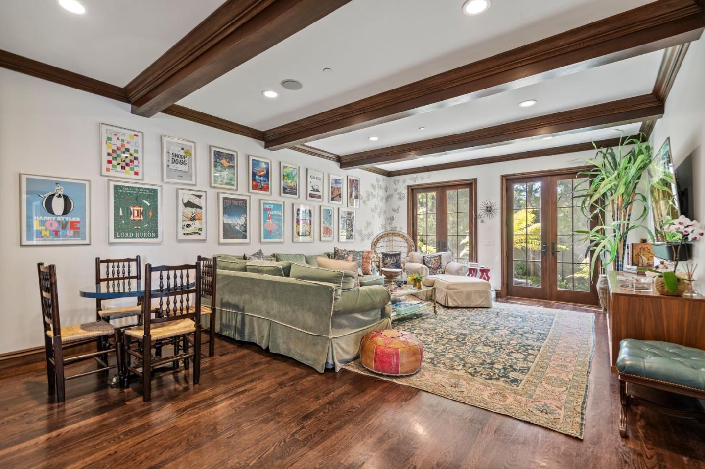 Detail Gallery Image 13 of 58 For 720 Brewer Dr, Hillsborough,  CA 94010 - 6 Beds | 5/2 Baths