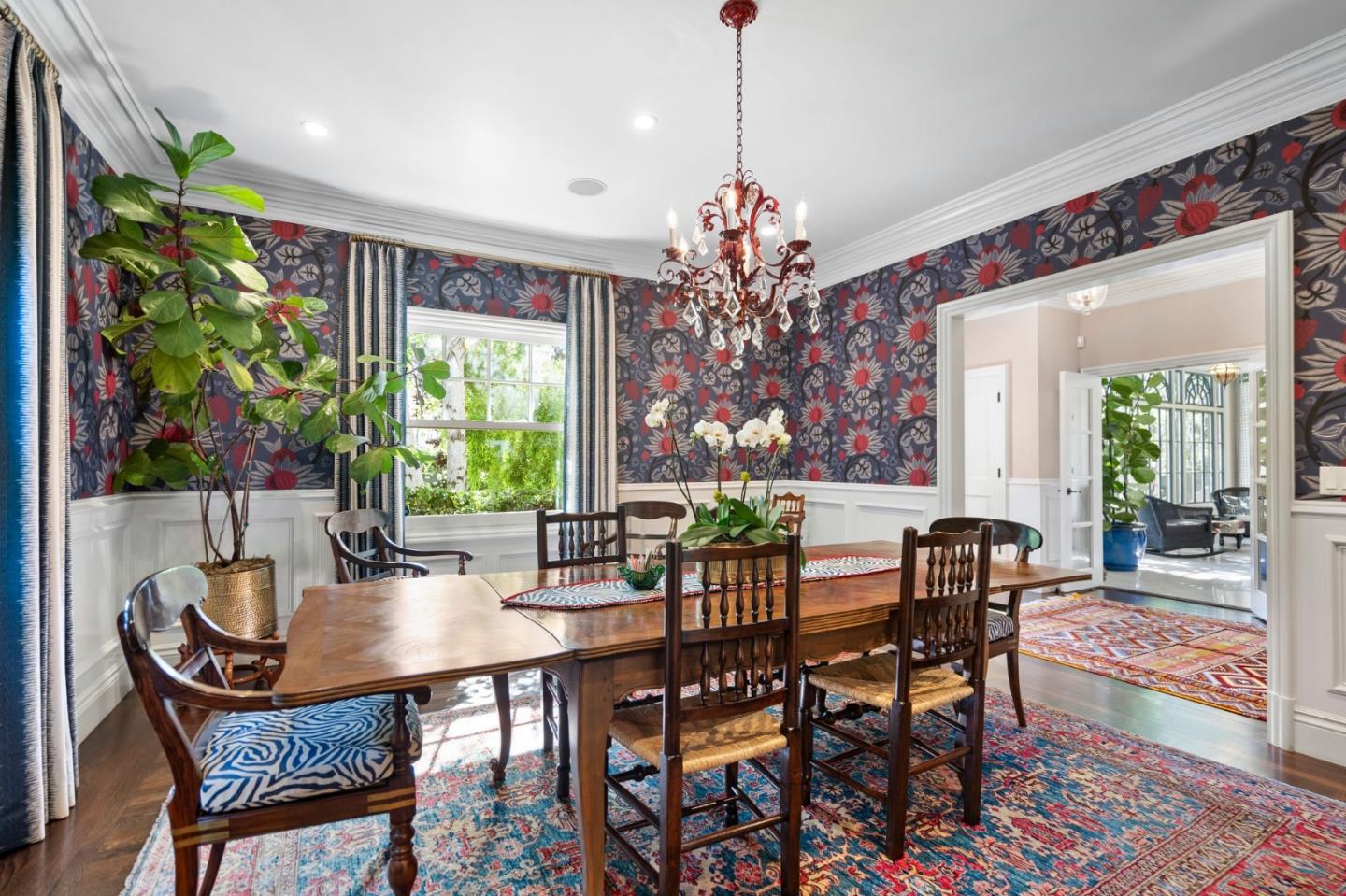 Detail Gallery Image 15 of 58 For 720 Brewer Dr, Hillsborough,  CA 94010 - 6 Beds | 5/2 Baths