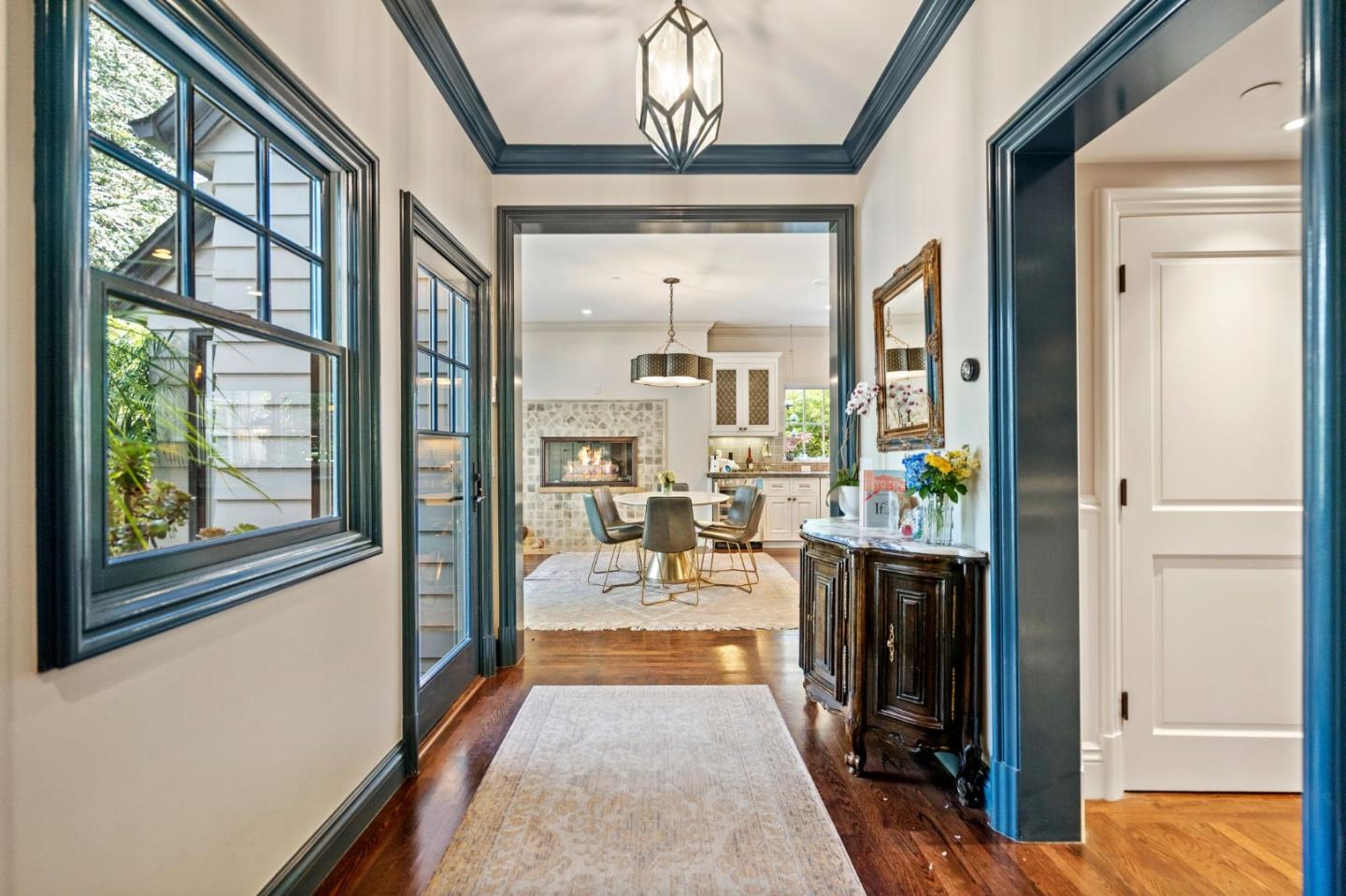Detail Gallery Image 17 of 58 For 720 Brewer Dr, Hillsborough,  CA 94010 - 6 Beds | 5/2 Baths