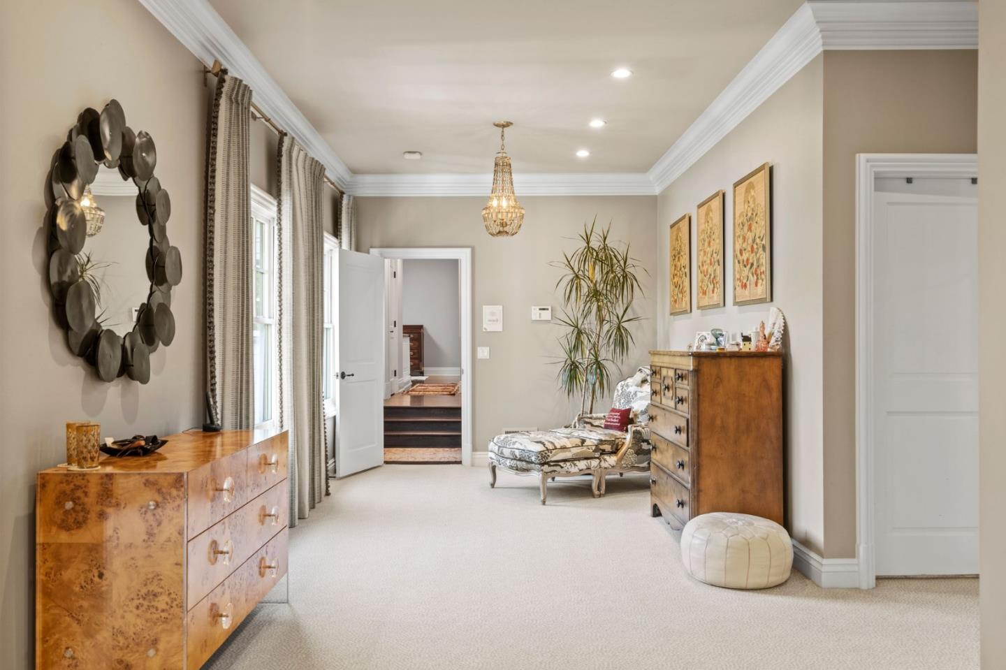 Detail Gallery Image 21 of 58 For 720 Brewer Dr, Hillsborough,  CA 94010 - 6 Beds | 5/2 Baths