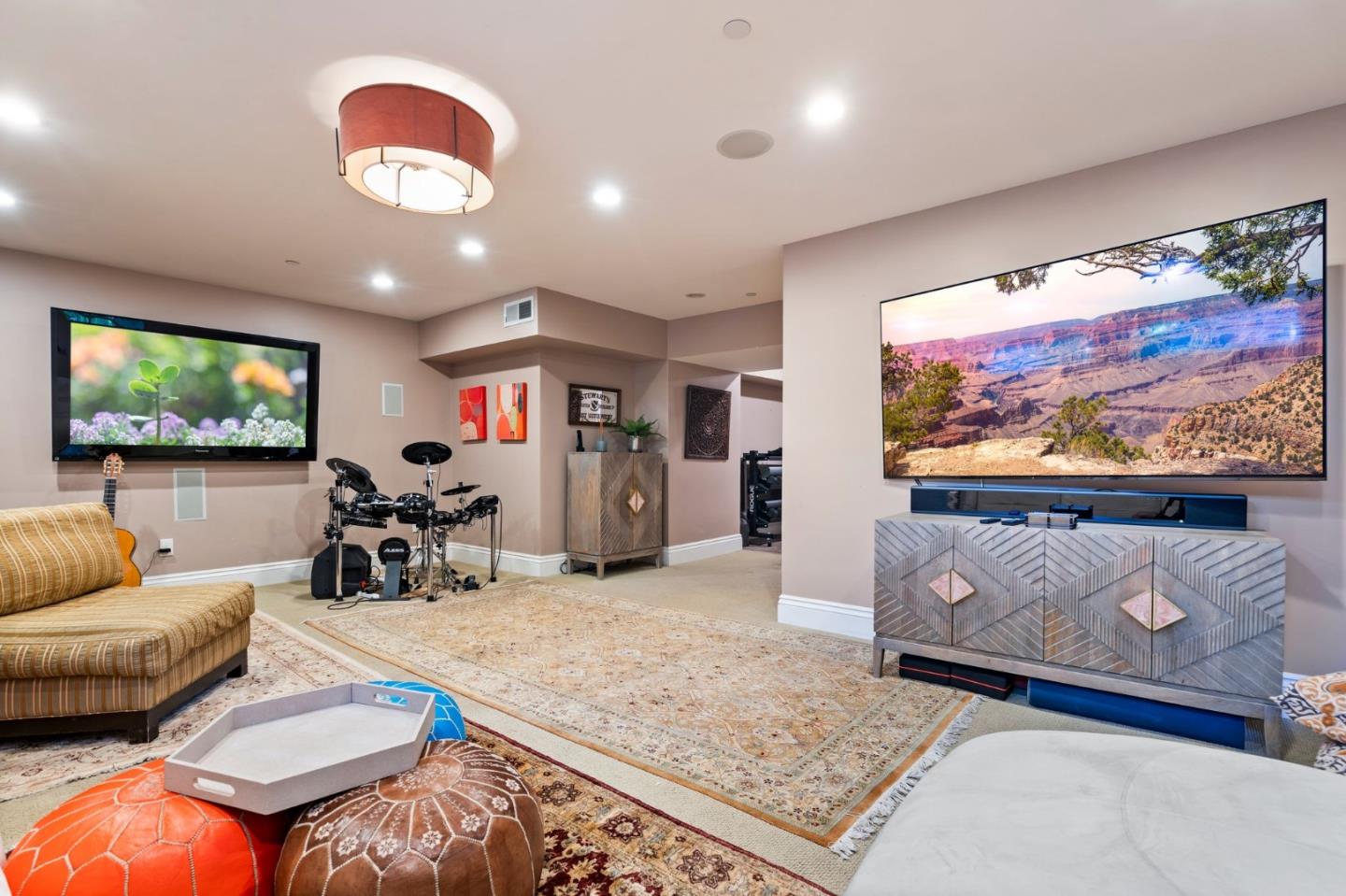 Detail Gallery Image 32 of 58 For 720 Brewer Dr, Hillsborough,  CA 94010 - 6 Beds | 5/2 Baths