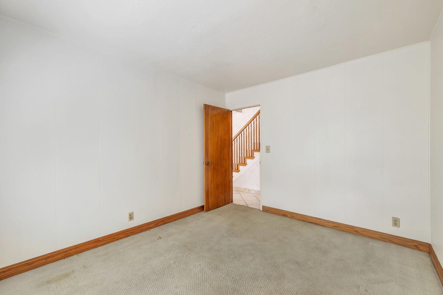 Detail Gallery Image 19 of 47 For 1615 Corte De Callas, San Jose,  CA 95124 - 5 Beds | 2/1 Baths