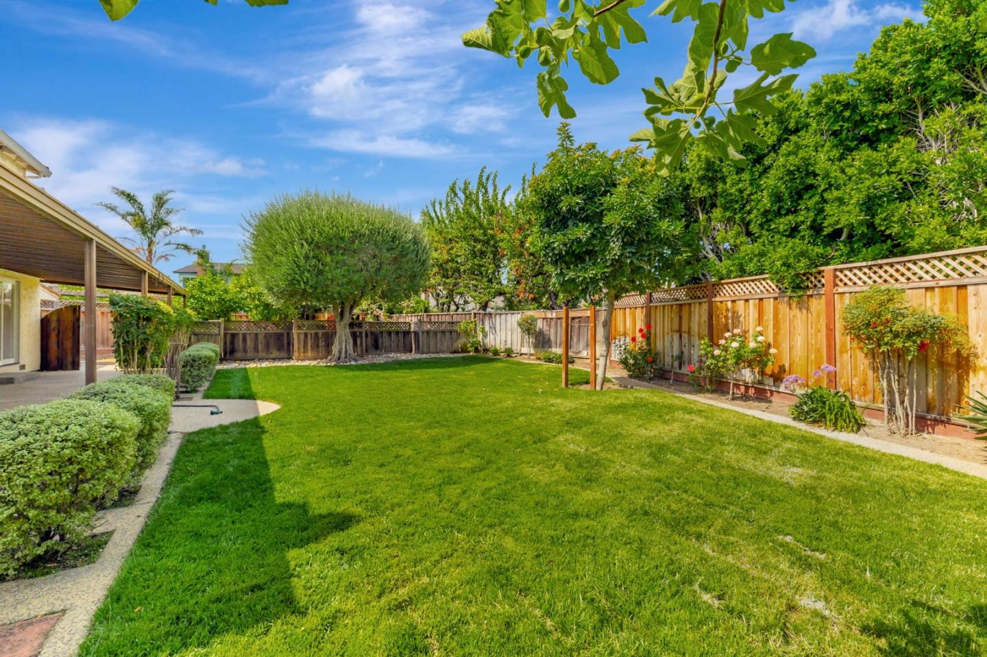 Detail Gallery Image 40 of 47 For 1615 Corte De Callas, San Jose,  CA 95124 - 5 Beds | 2/1 Baths