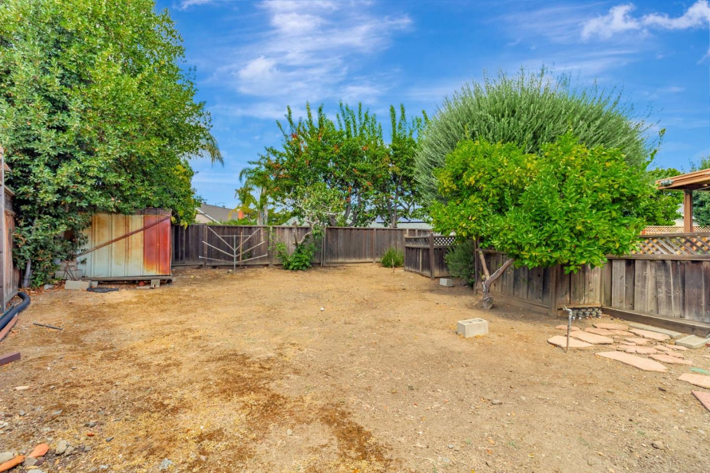Detail Gallery Image 44 of 47 For 1615 Corte De Callas, San Jose,  CA 95124 - 5 Beds | 2/1 Baths