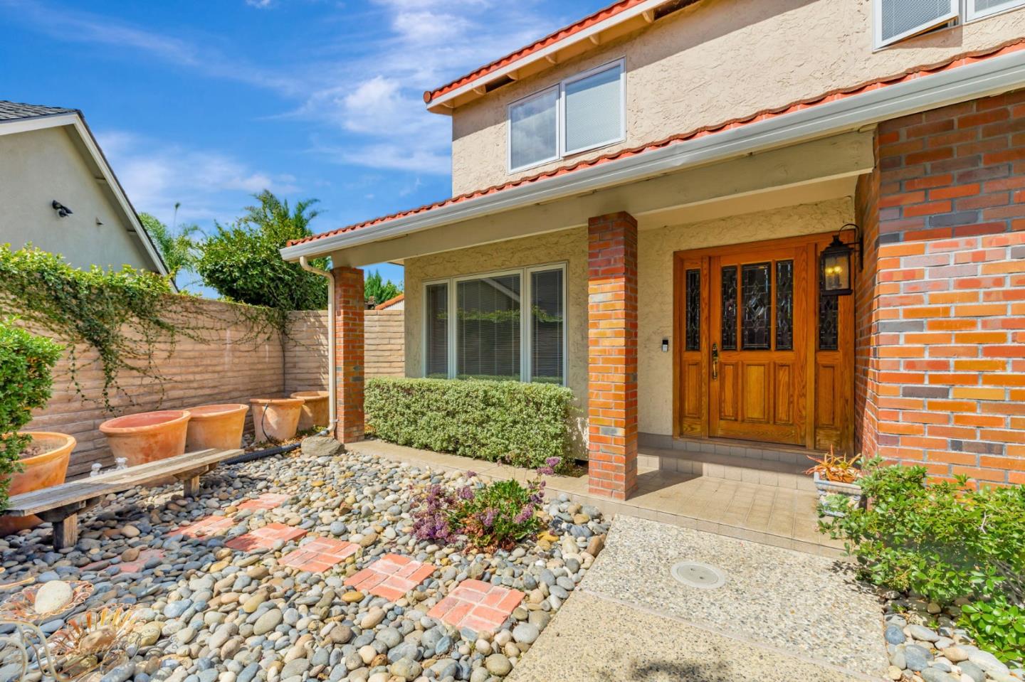 Detail Gallery Image 5 of 47 For 1615 Corte De Callas, San Jose,  CA 95124 - 5 Beds | 2/1 Baths