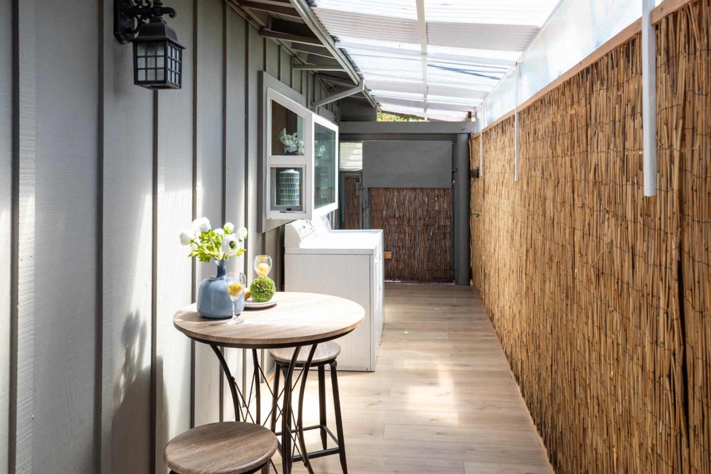 Detail Gallery Image 23 of 24 For 360 Fernando Ave, Palo Alto,  CA 94306 - 2 Beds | 1/1 Baths