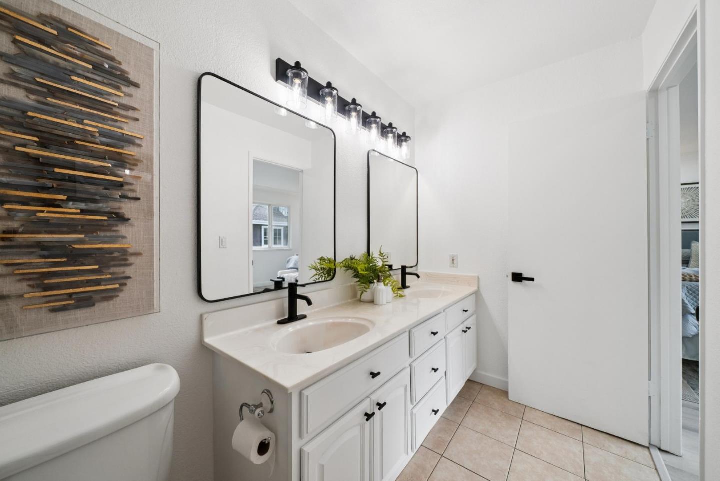 Detail Gallery Image 27 of 50 For 1625 Kentfield Ave, Redwood City,  CA 94061 - 3 Beds | 2/1 Baths