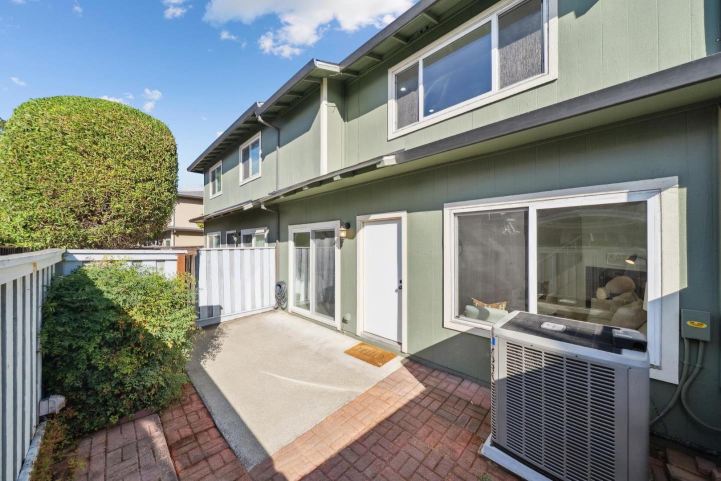 Detail Gallery Image 41 of 50 For 1625 Kentfield Ave, Redwood City,  CA 94061 - 3 Beds | 2/1 Baths