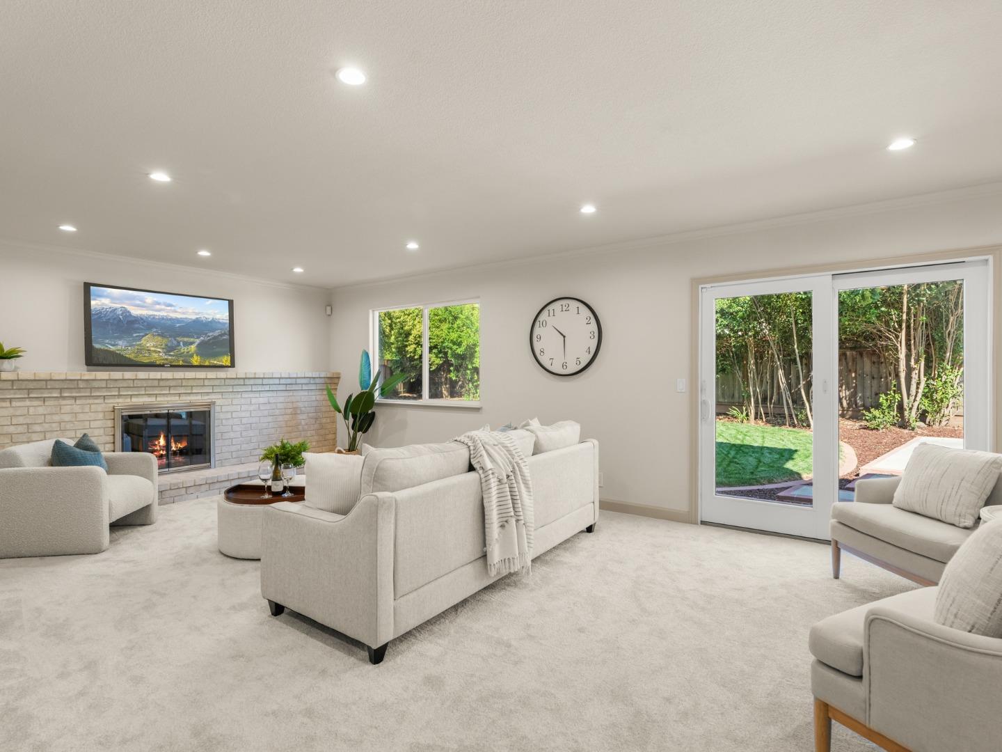 Detail Gallery Image 12 of 56 For 1033 Bright Oak Pl, San Jose,  CA 95120 - 4 Beds | 2/1 Baths