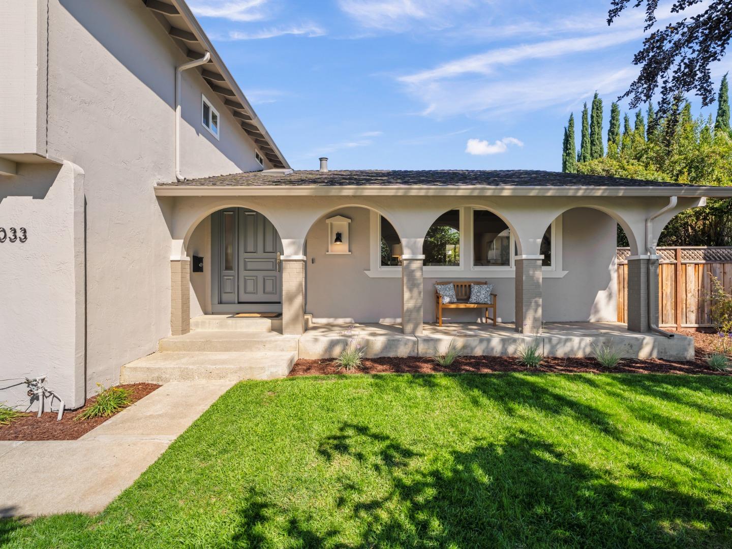Detail Gallery Image 2 of 56 For 1033 Bright Oak Pl, San Jose,  CA 95120 - 4 Beds | 2/1 Baths