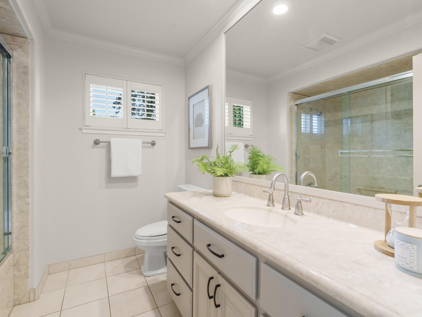 Detail Gallery Image 27 of 56 For 1033 Bright Oak Pl, San Jose,  CA 95120 - 4 Beds | 2/1 Baths
