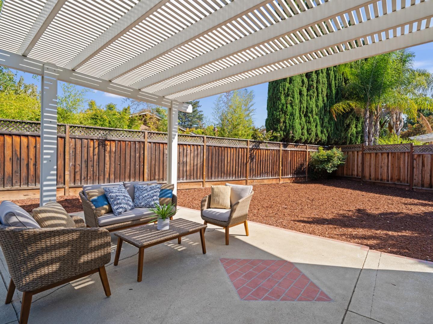 Detail Gallery Image 31 of 56 For 1033 Bright Oak Pl, San Jose,  CA 95120 - 4 Beds | 2/1 Baths