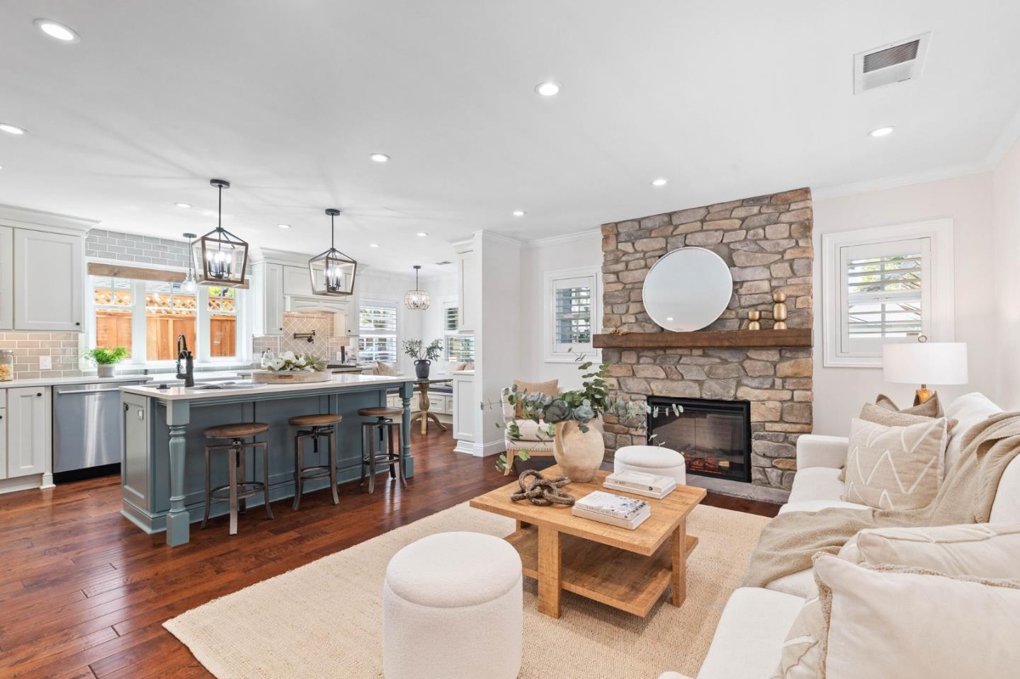 Detail Gallery Image 5 of 33 For 1918 Ellen Ave, San Jose,  CA 95125 - 4 Beds | 3 Baths