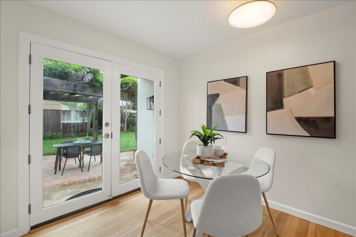 Detail Gallery Image 12 of 42 For 1059 Nilda Ave, Mountain View,  CA 94040 - 3 Beds | 2 Baths