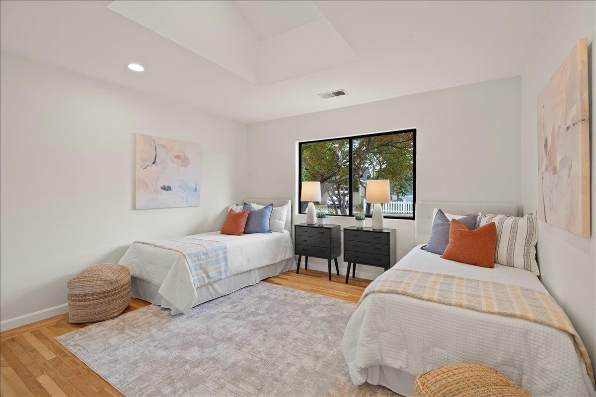 Detail Gallery Image 26 of 42 For 1059 Nilda Ave, Mountain View,  CA 94040 - 3 Beds | 2 Baths