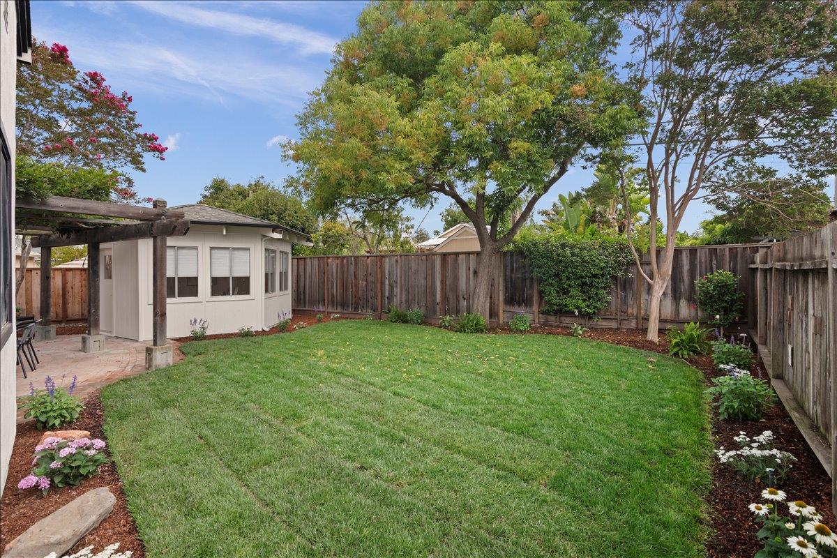 Detail Gallery Image 37 of 42 For 1059 Nilda Ave, Mountain View,  CA 94040 - 3 Beds | 2 Baths