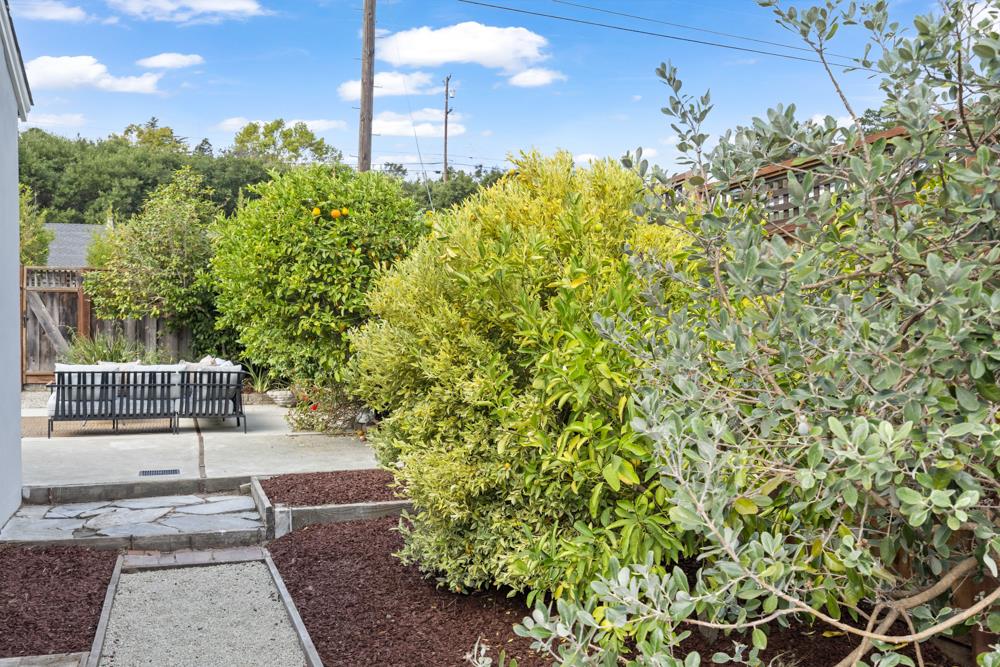 Detail Gallery Image 23 of 70 For 2929 Monterey St, San Mateo,  CA 94403 - 3 Beds | 3 Baths