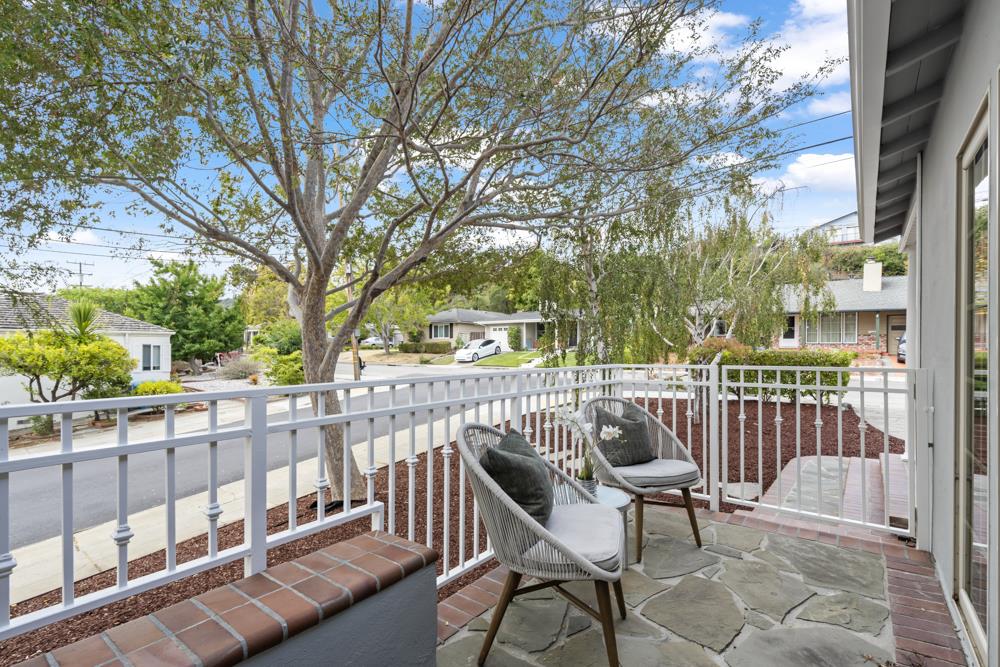 Detail Gallery Image 6 of 70 For 2929 Monterey St, San Mateo,  CA 94403 - 3 Beds | 3 Baths