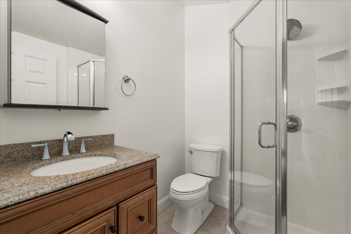Detail Gallery Image 12 of 25 For 19220 Tilson Ave, Cupertino,  CA 95014 - 3 Beds | 3 Baths