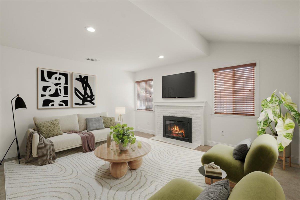 Detail Gallery Image 3 of 25 For 19220 Tilson Ave, Cupertino,  CA 95014 - 3 Beds | 3 Baths