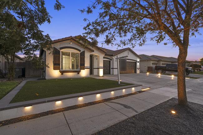 Detail Gallery Image 3 of 60 For 2095 Palermo Dr, Los Banos,  CA 93635 - 4 Beds | 2 Baths