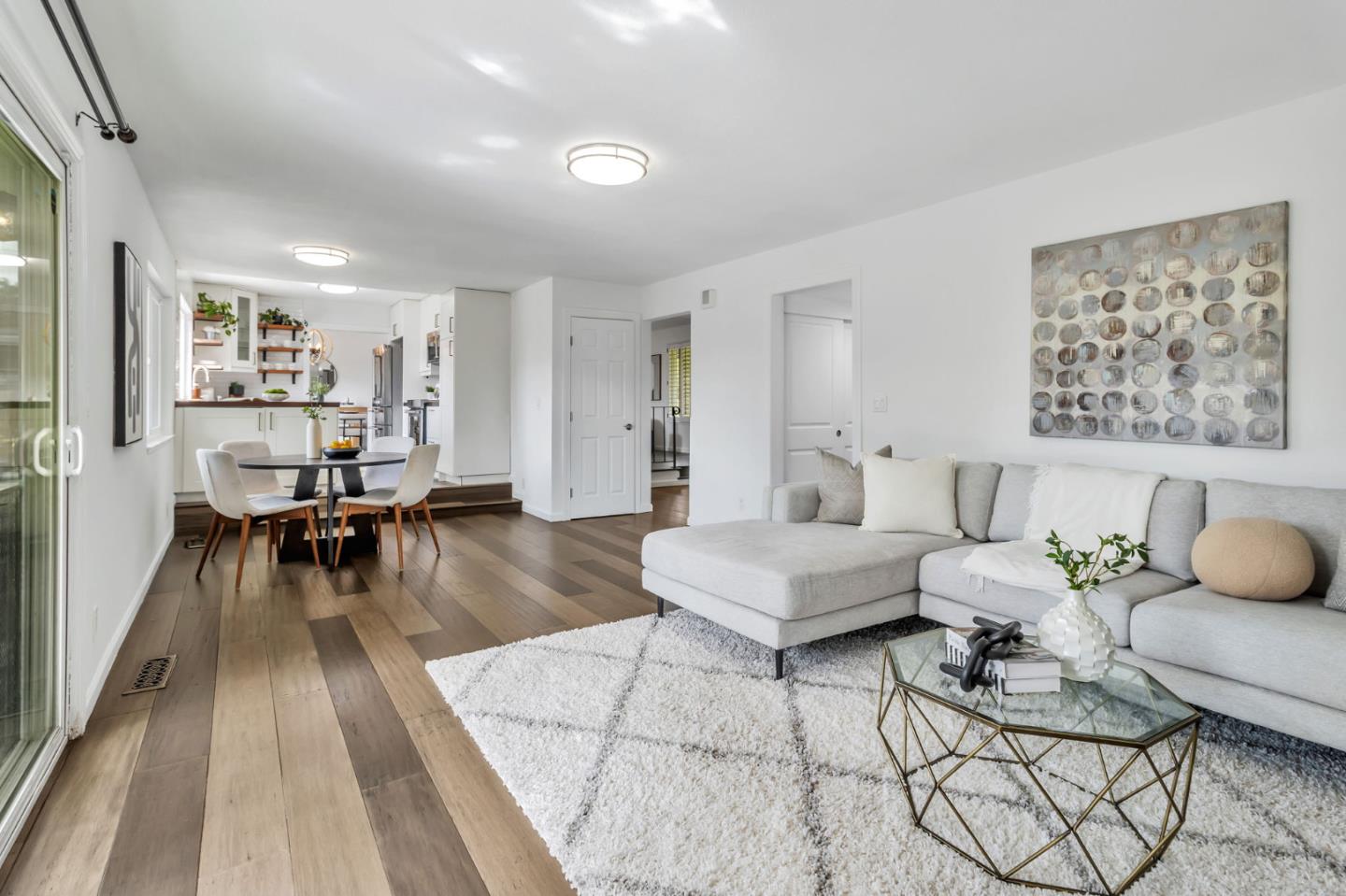 Detail Gallery Image 11 of 45 For 6107 Oak Forest Way, San Jose,  CA 95120 - 4 Beds | 2/1 Baths