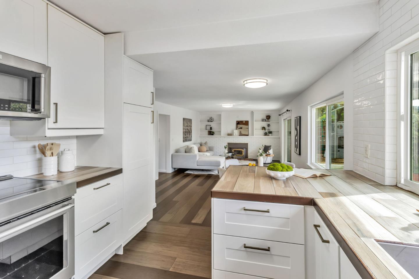 Detail Gallery Image 14 of 45 For 6107 Oak Forest Way, San Jose,  CA 95120 - 4 Beds | 2/1 Baths