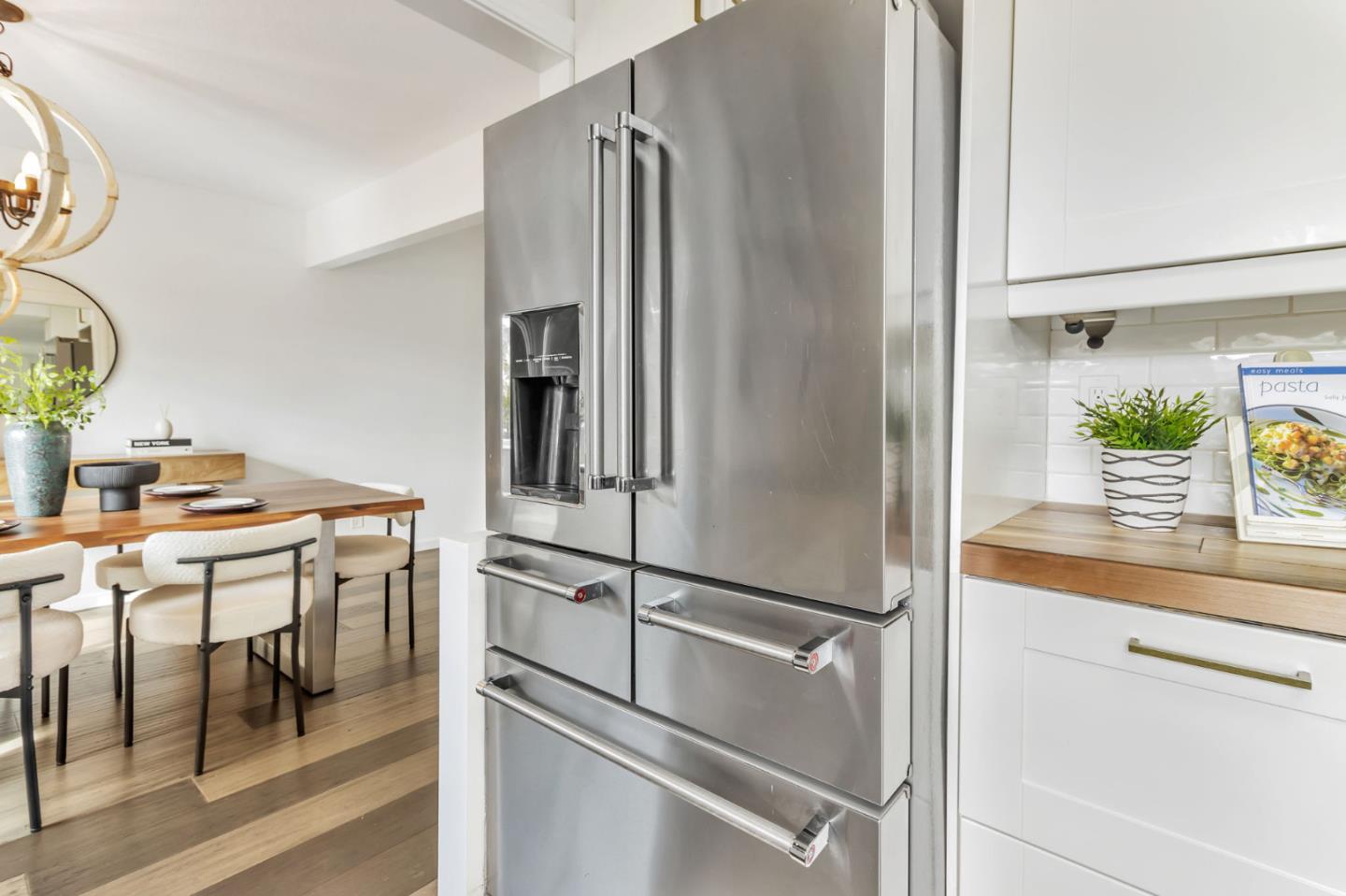 Detail Gallery Image 17 of 45 For 6107 Oak Forest Way, San Jose,  CA 95120 - 4 Beds | 2/1 Baths