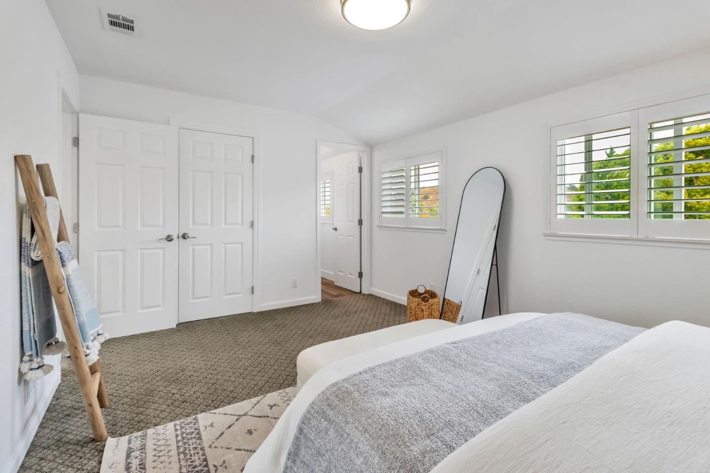 Detail Gallery Image 27 of 45 For 6107 Oak Forest Way, San Jose,  CA 95120 - 4 Beds | 2/1 Baths