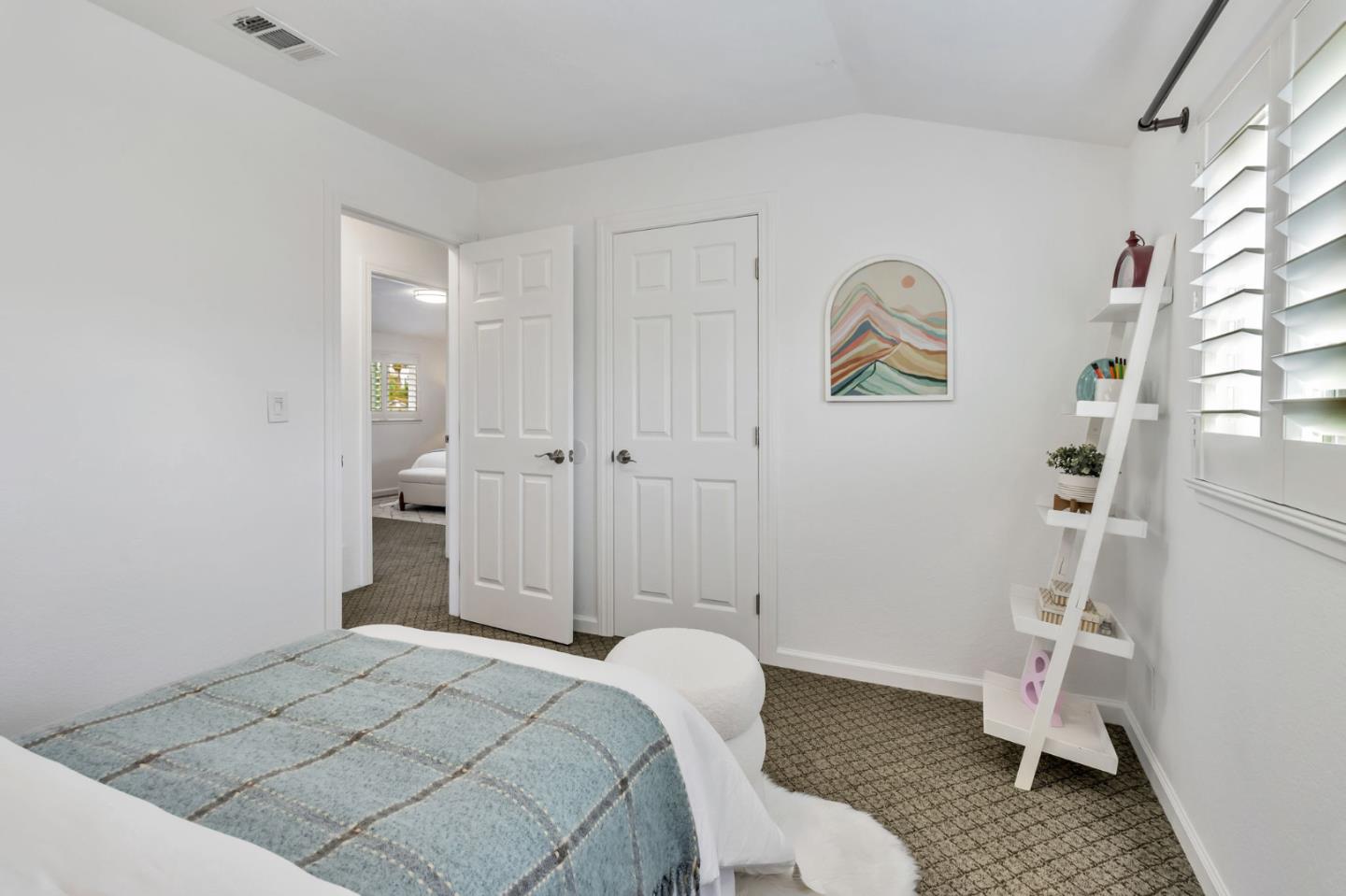 Detail Gallery Image 32 of 45 For 6107 Oak Forest Way, San Jose,  CA 95120 - 4 Beds | 2/1 Baths
