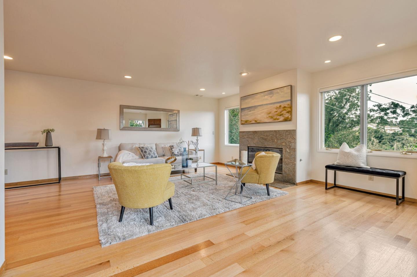 Detail Gallery Image 12 of 38 For 2518 Albright Way, South San Francisco,  CA 94080 - 4 Beds | 2/1 Baths