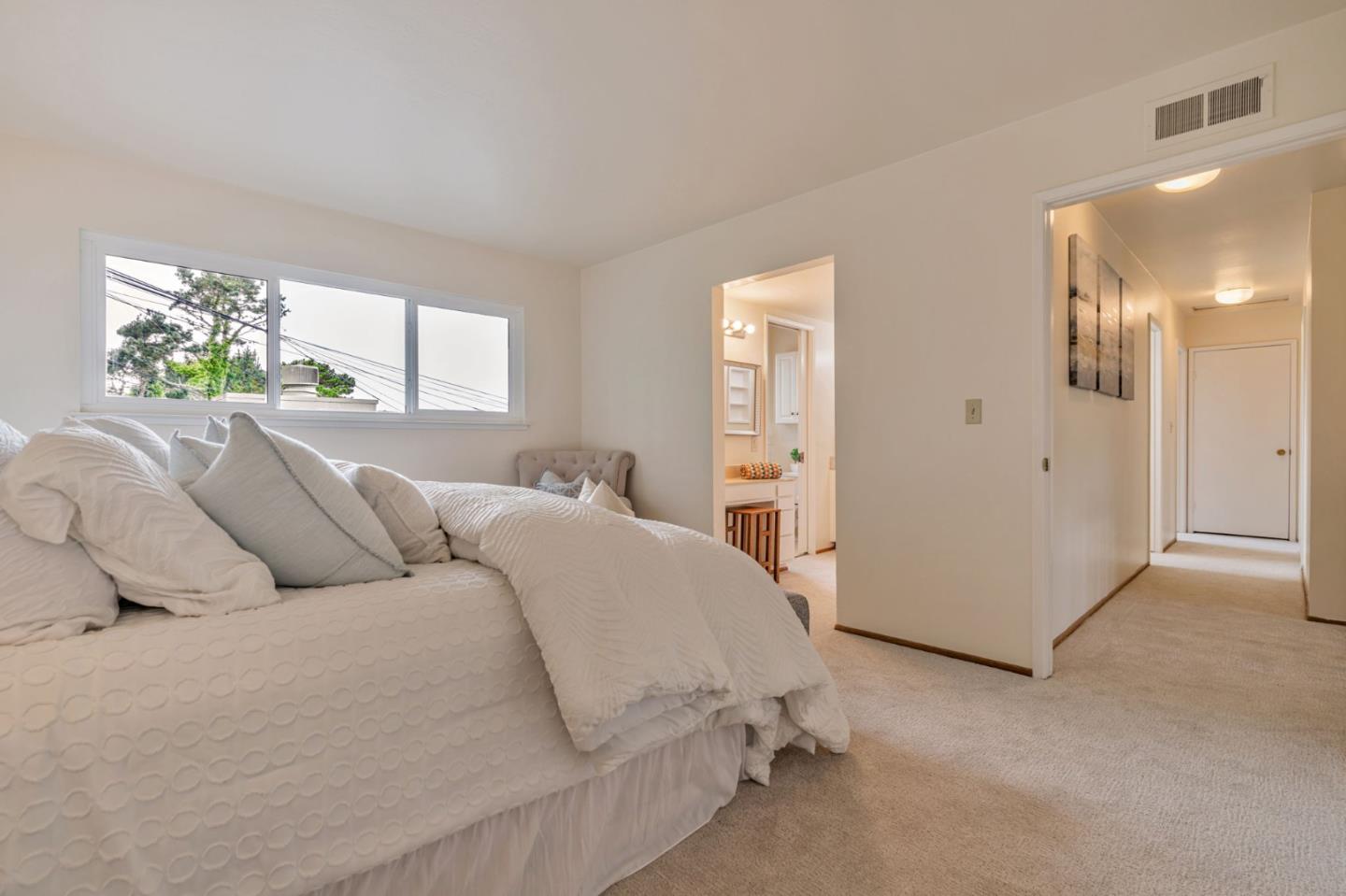 Detail Gallery Image 18 of 38 For 2518 Albright Way, South San Francisco,  CA 94080 - 4 Beds | 2/1 Baths