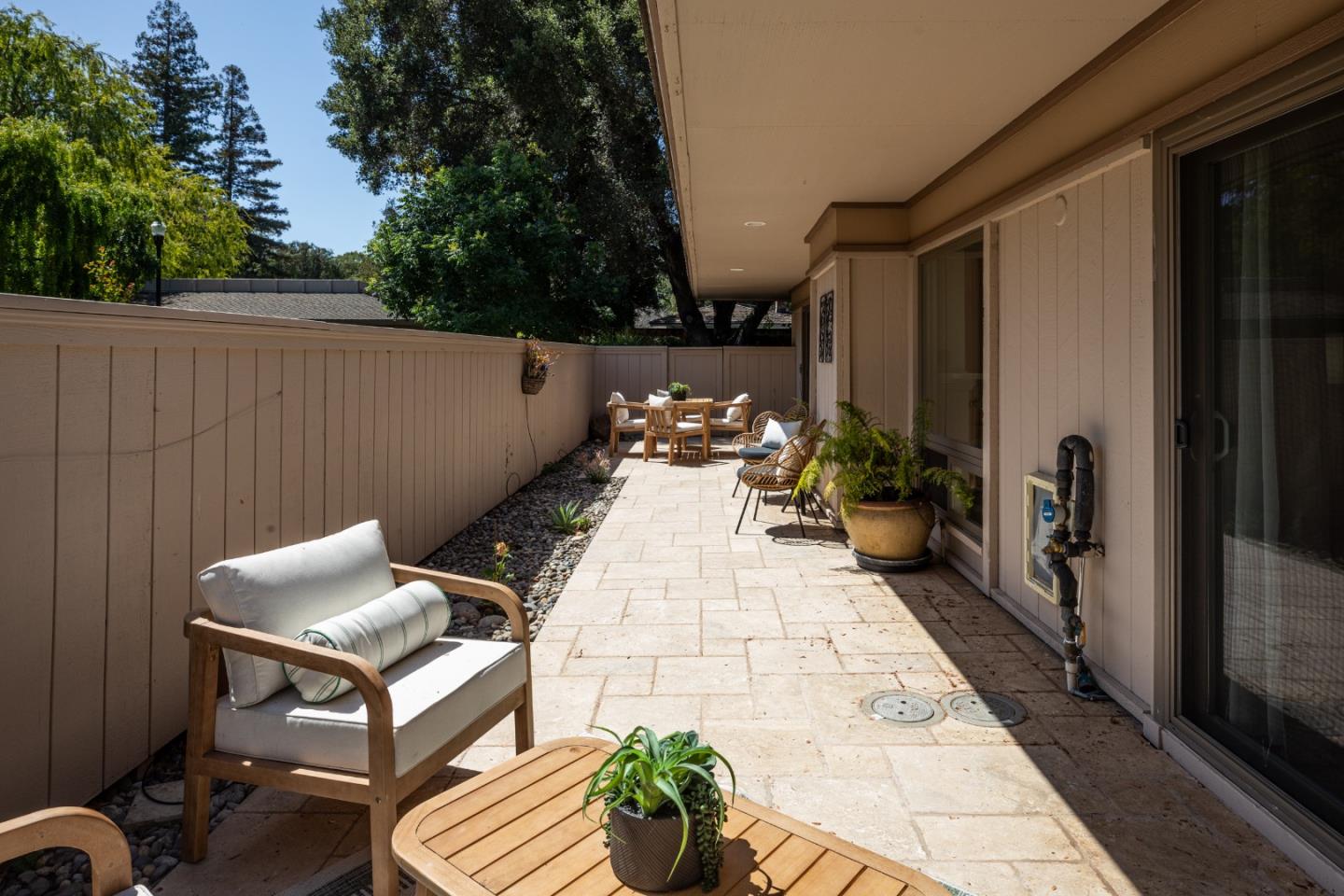 Detail Gallery Image 27 of 37 For 4 Bay Tree Ln, Los Altos,  CA 94022 - 2 Beds | 2 Baths