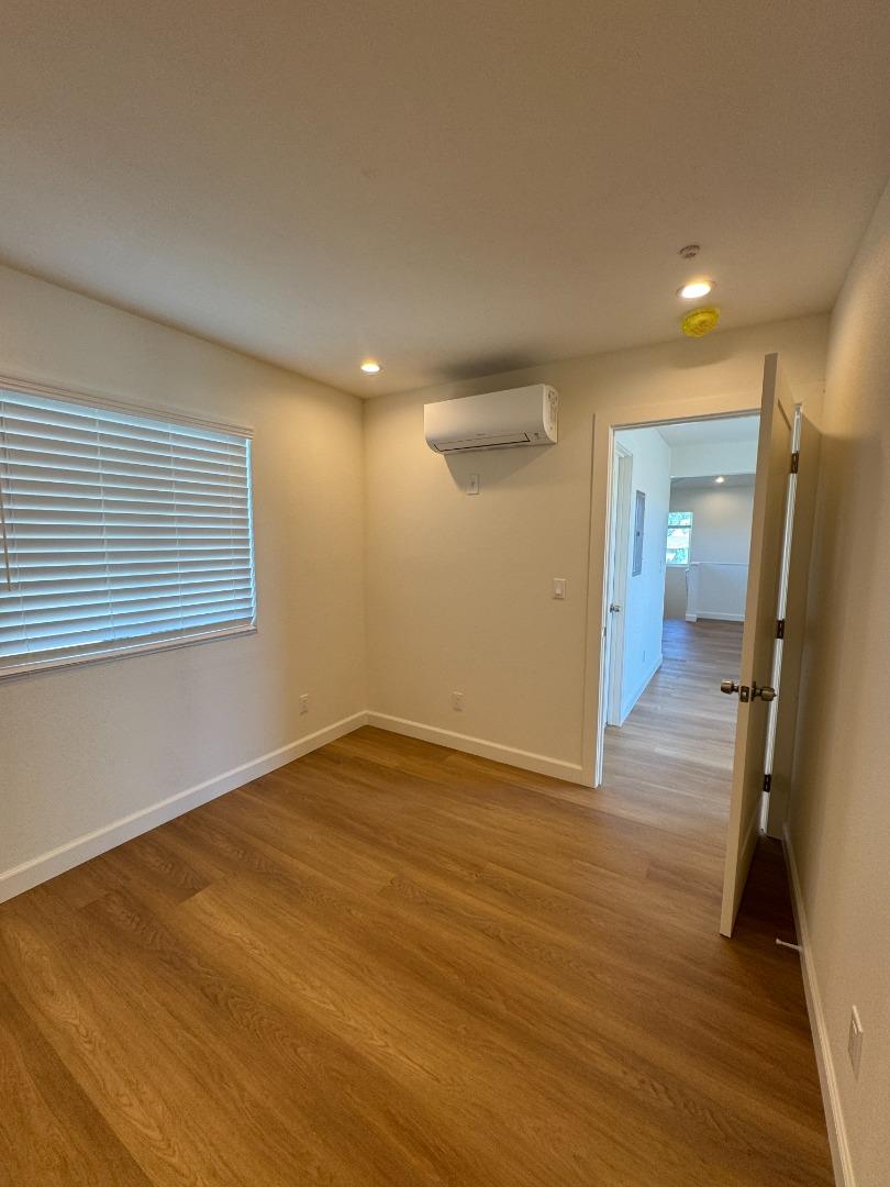 Detail Gallery Image 14 of 19 For 12819 Beverly Blvd, Whittier,  CA 90601 - 2 Beds | 1 Baths