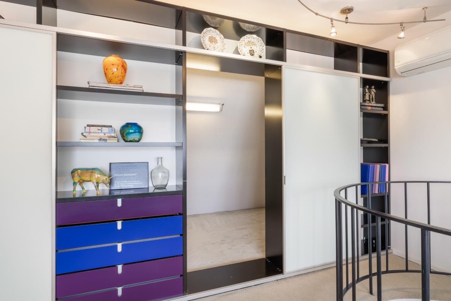Detail Gallery Image 16 of 26 For 237 High St, Palo Alto,  CA 94301 - 3 Beds | 2 Baths