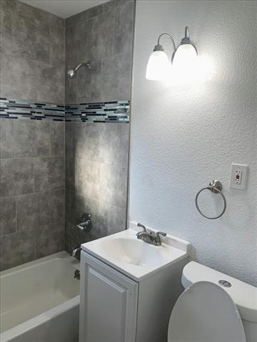 Detail Gallery Image 13 of 25 For 1620 Sycamore Ave, Stockton,  CA 95205 - 3 Beds | 2 Baths