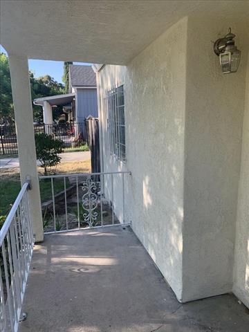 Detail Gallery Image 3 of 25 For 1620 Sycamore Ave, Stockton,  CA 95205 - 3 Beds | 2 Baths