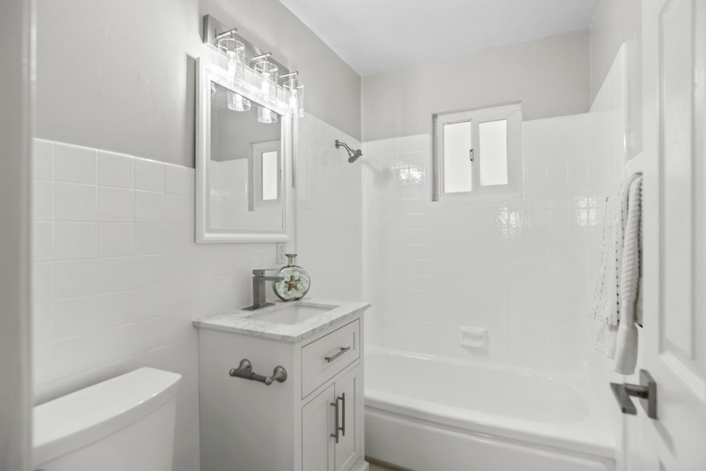 Detail Gallery Image 16 of 27 For 2782 Sonoma Pl, Santa Clara,  CA 95051 - 4 Beds | 2 Baths