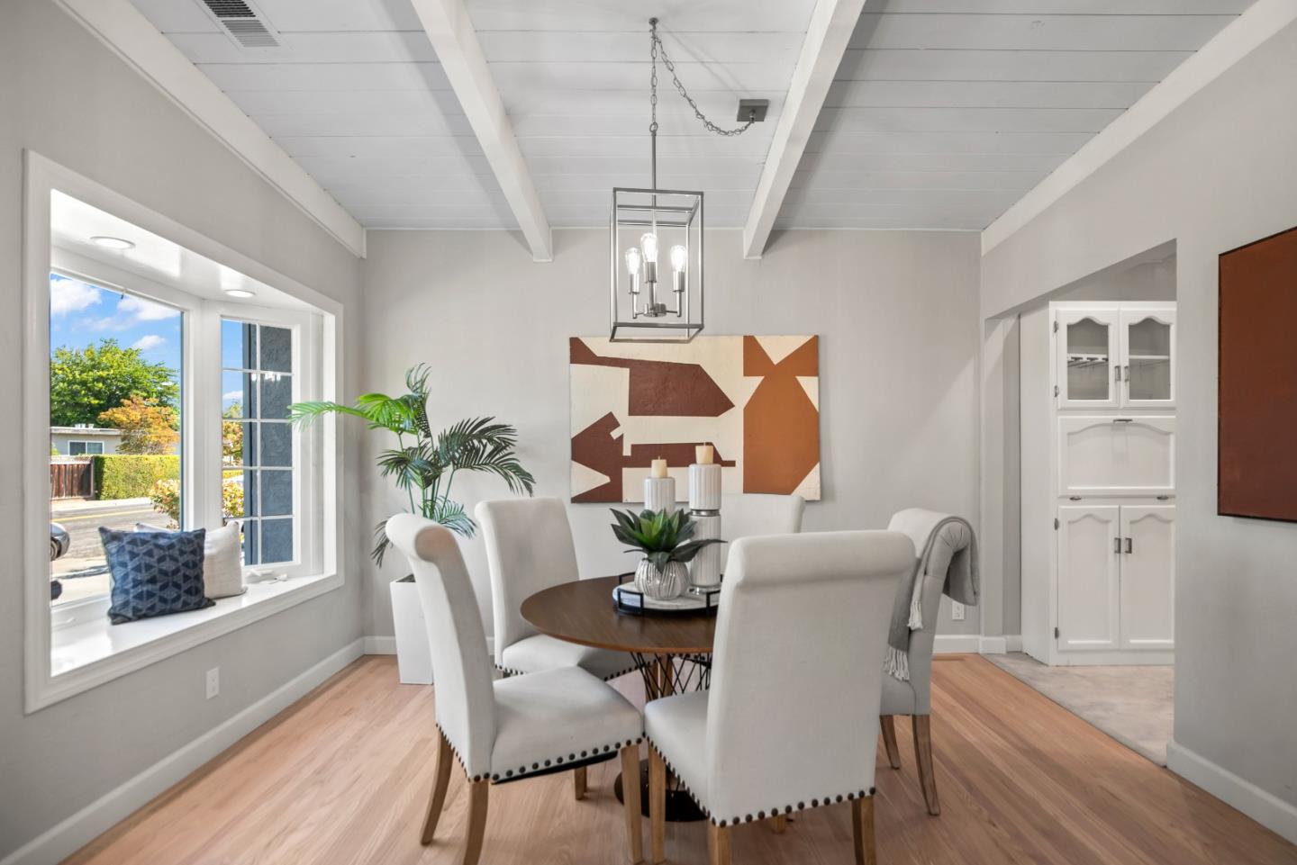 Detail Gallery Image 7 of 27 For 2782 Sonoma Pl, Santa Clara,  CA 95051 - 4 Beds | 2 Baths