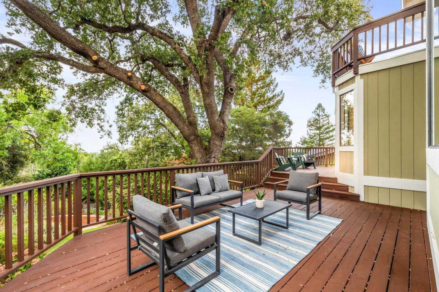 Detail Gallery Image 27 of 33 For 416 Crest Dr, Redwood City,  CA 94062 - 4 Beds | 3/1 Baths
