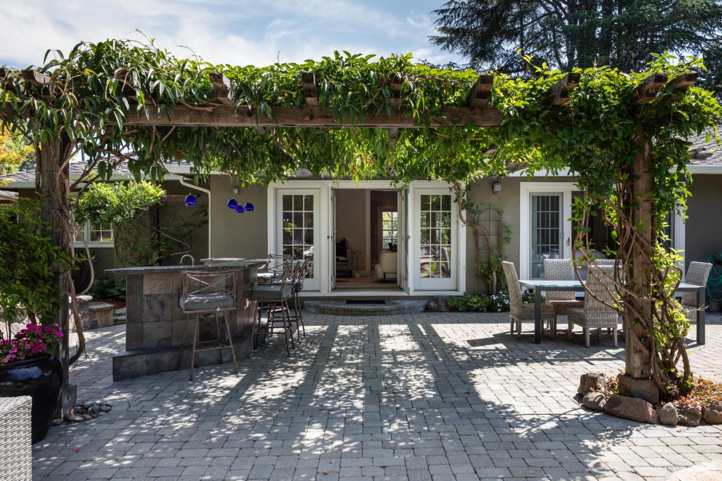 Detail Gallery Image 28 of 49 For 1762 Austin Ave, Los Altos,  CA 94024 - 4 Beds | 3/1 Baths