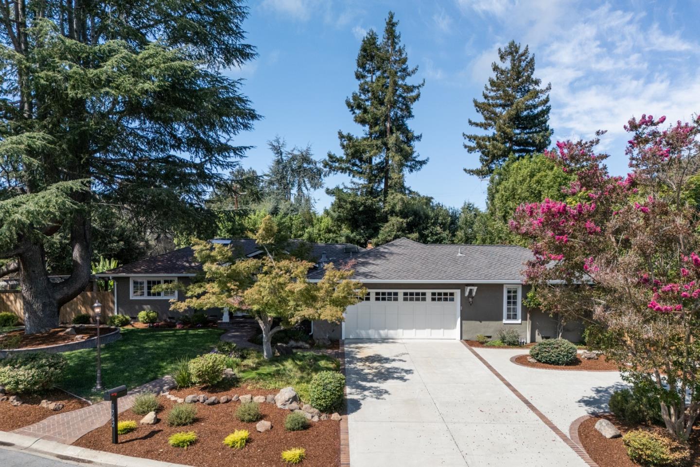 Detail Gallery Image 3 of 49 For 1762 Austin Ave, Los Altos,  CA 94024 - 4 Beds | 3/1 Baths