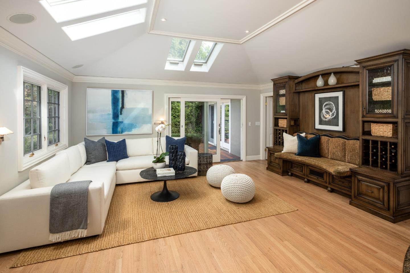 Detail Gallery Image 8 of 49 For 1762 Austin Ave, Los Altos,  CA 94024 - 4 Beds | 3/1 Baths