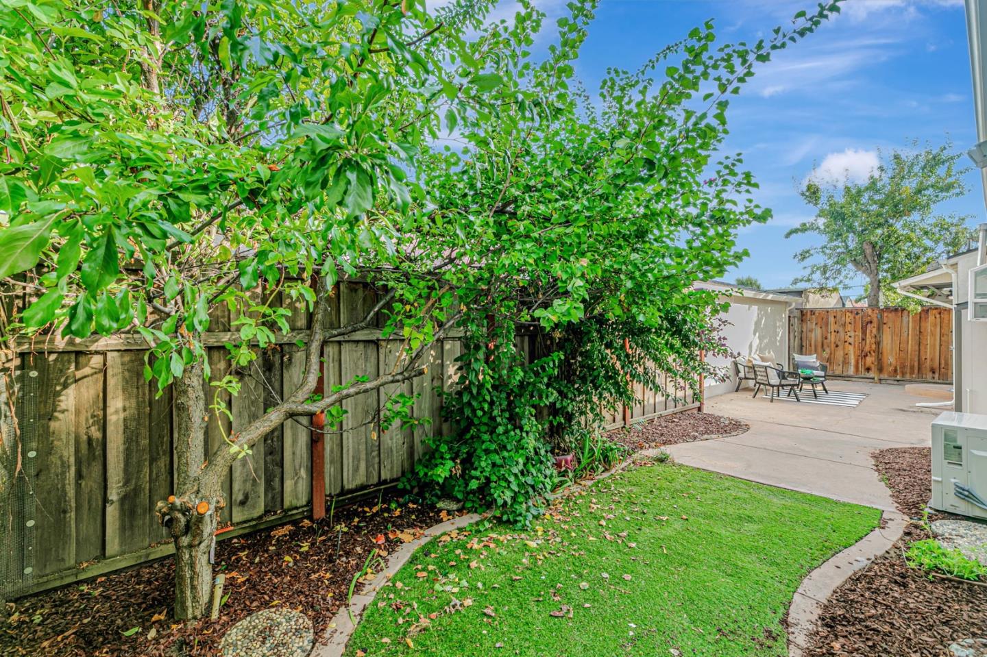 Detail Gallery Image 26 of 28 For 115 Burton Ave, San Jose,  CA 95112 - 1 Beds | 1 Baths