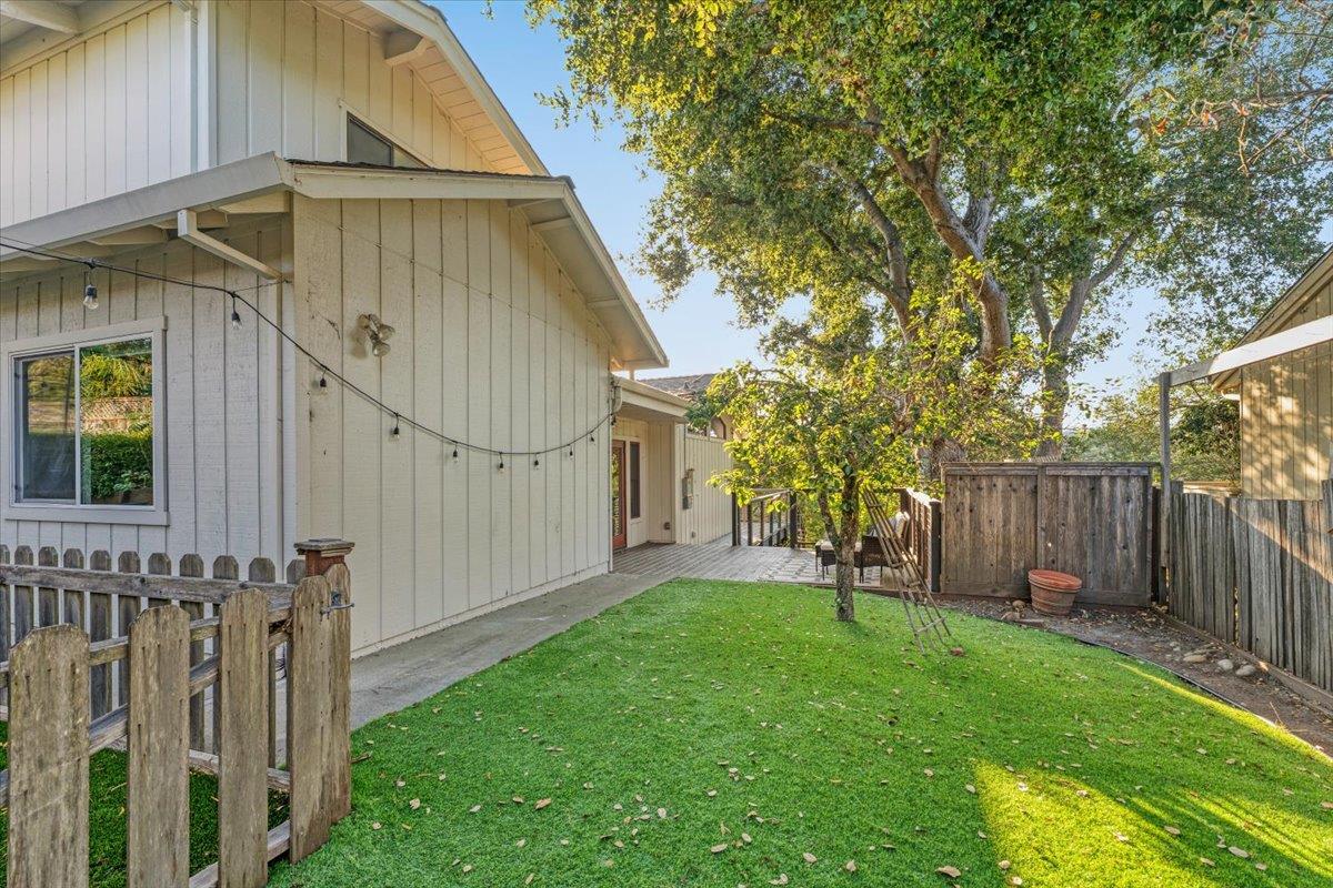 Detail Gallery Image 36 of 42 For 133 Goss Ave, Santa Cruz,  CA 95065 - 3 Beds | 2 Baths