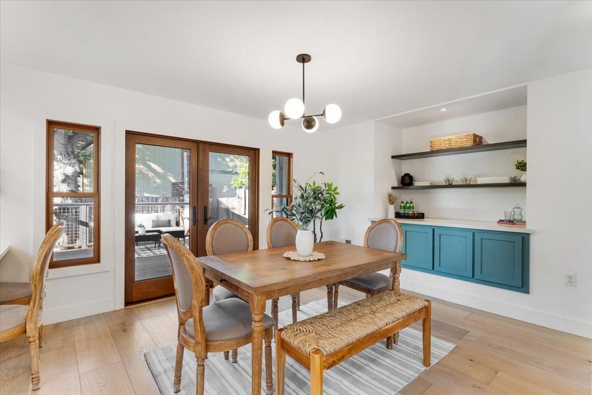 Detail Gallery Image 9 of 42 For 133 Goss Ave, Santa Cruz,  CA 95065 - 3 Beds | 2 Baths